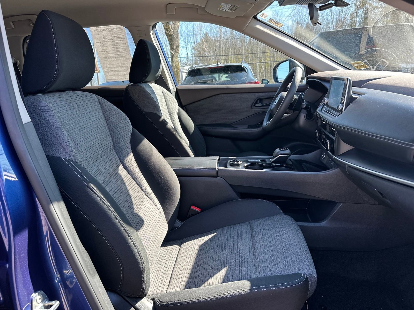 Used 2021 Nissan Rogue S AWD/4WD image 21