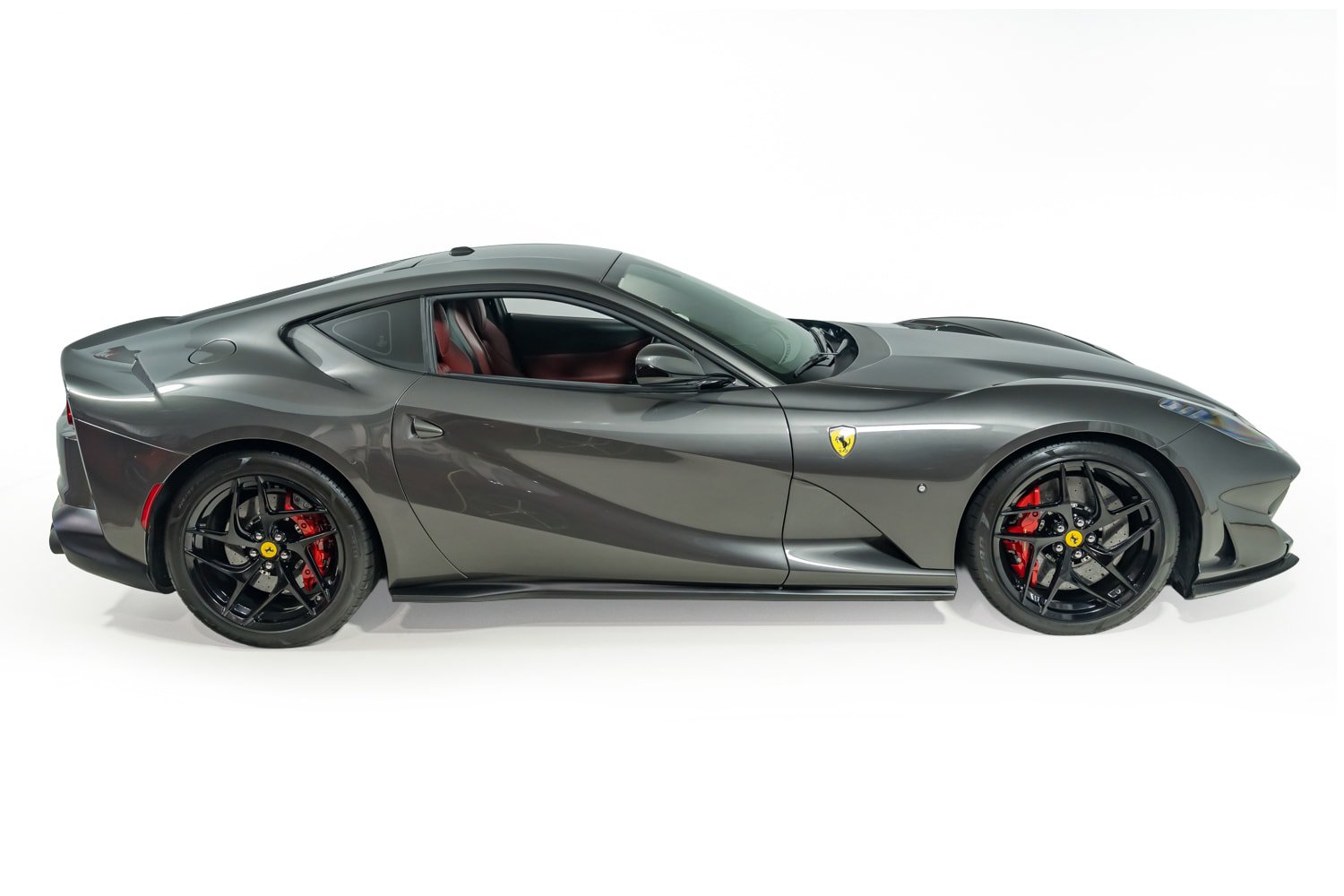 Certified 2019 Ferrari 812 Superfast RWD image 10