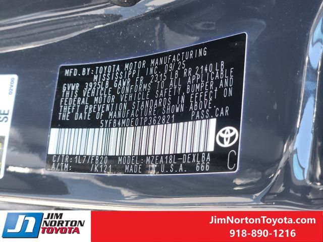 Used 2026 Toyota Corolla LE FWD image 33