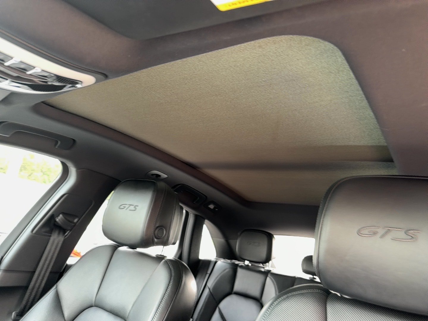 Used 2018 Porsche Macan GTS AWD/4WD image 19