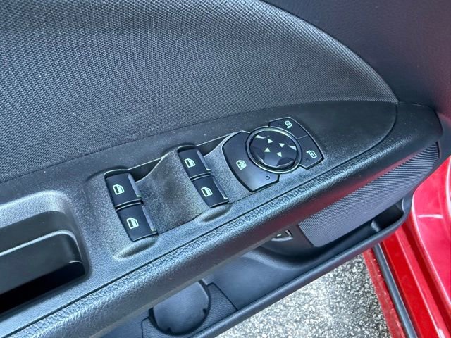 Used 2020 Ford Fusion SE image 13