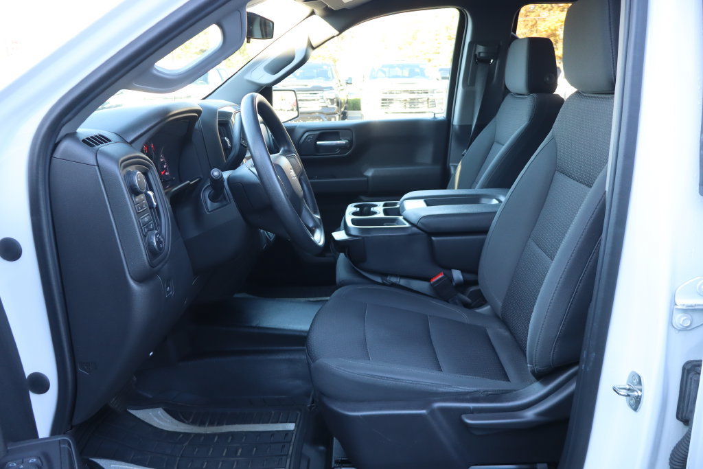 Used 2022 Chevrolet Silverado 1500 W/T w/ WT Value Package AWD/4WD image 5