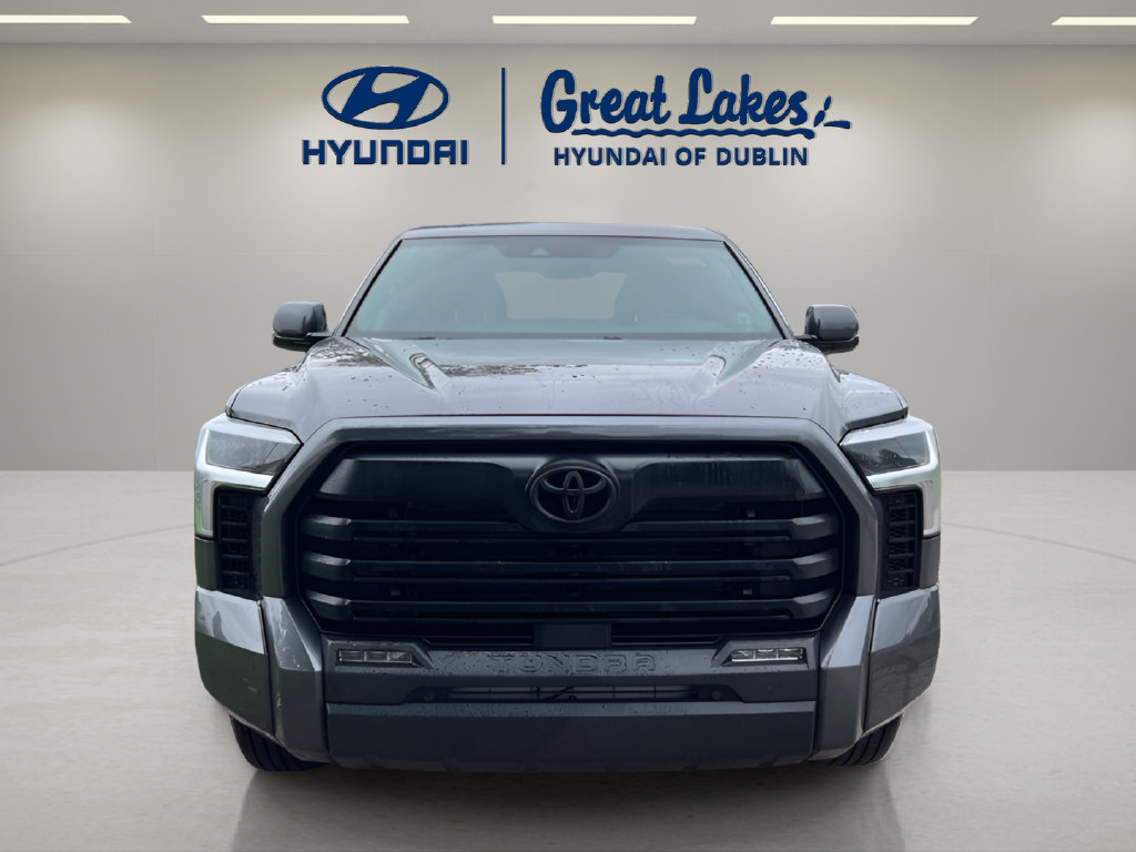 Used 2025 Toyota Tundra SR5 w/ SR5 Convenience Package AWD/4WD image 8