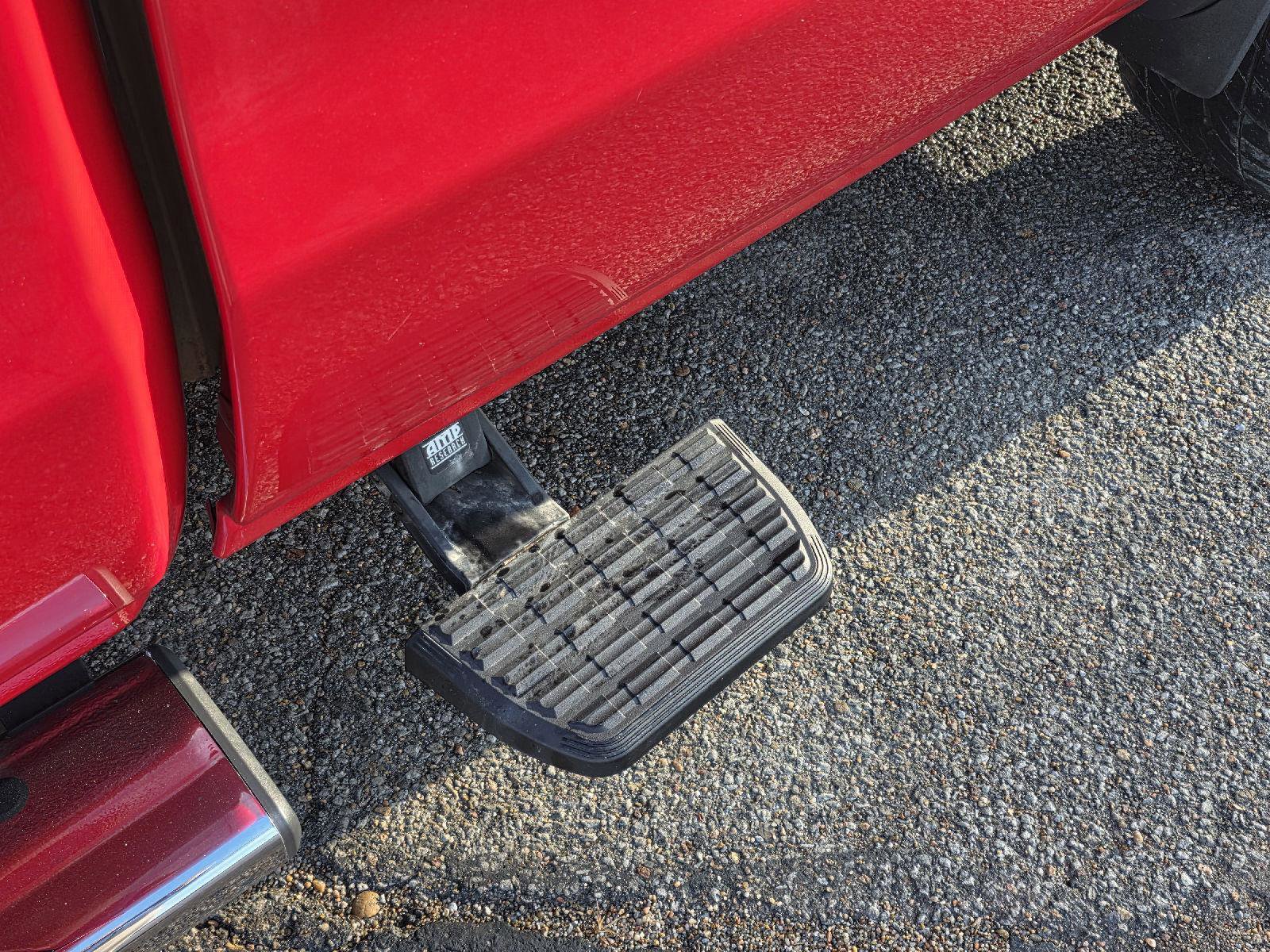 Used 2014 GMC Sierra 1500 w/ Sierra Convenience Package image 35