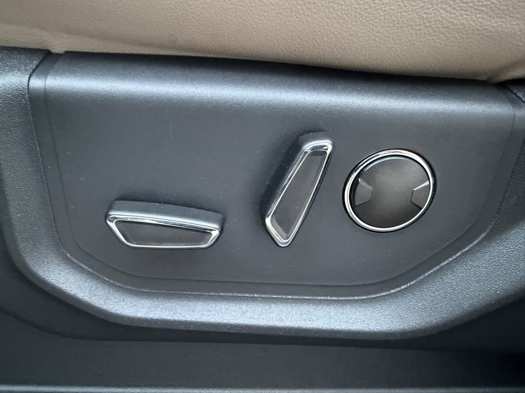 Used 2023 Ford Expedition Max Limited image 20