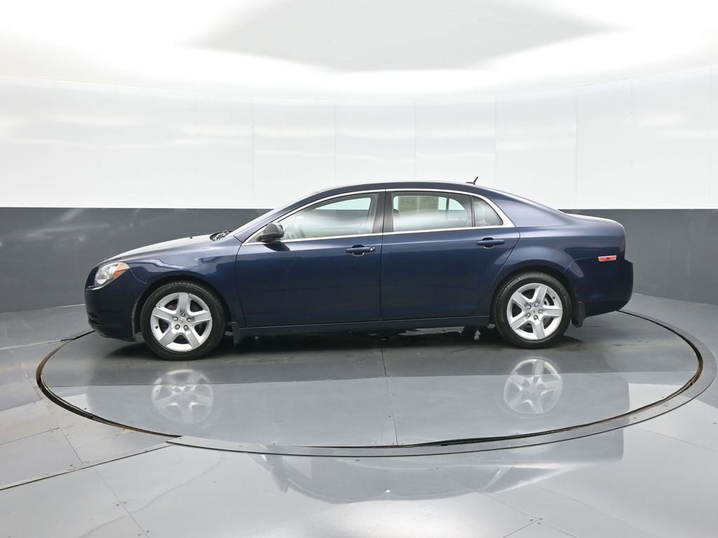 Used 2011 Chevrolet Malibu LS w/ LPO, Protection Package FWD image 4