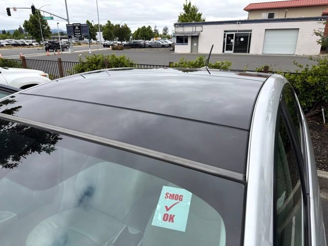 Used 2010 Toyota Prius Five FWD image 11