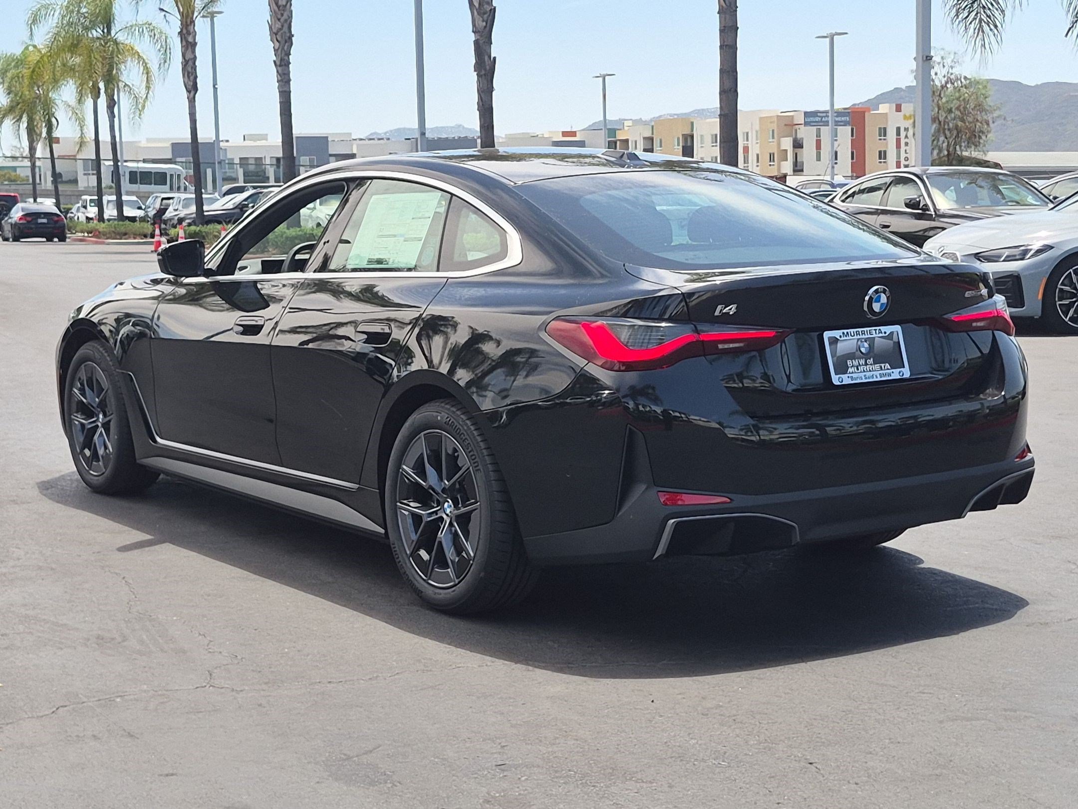 New 2026 BMW i4 eDrive40 w/ Parking Assistance Package RWD image 8
