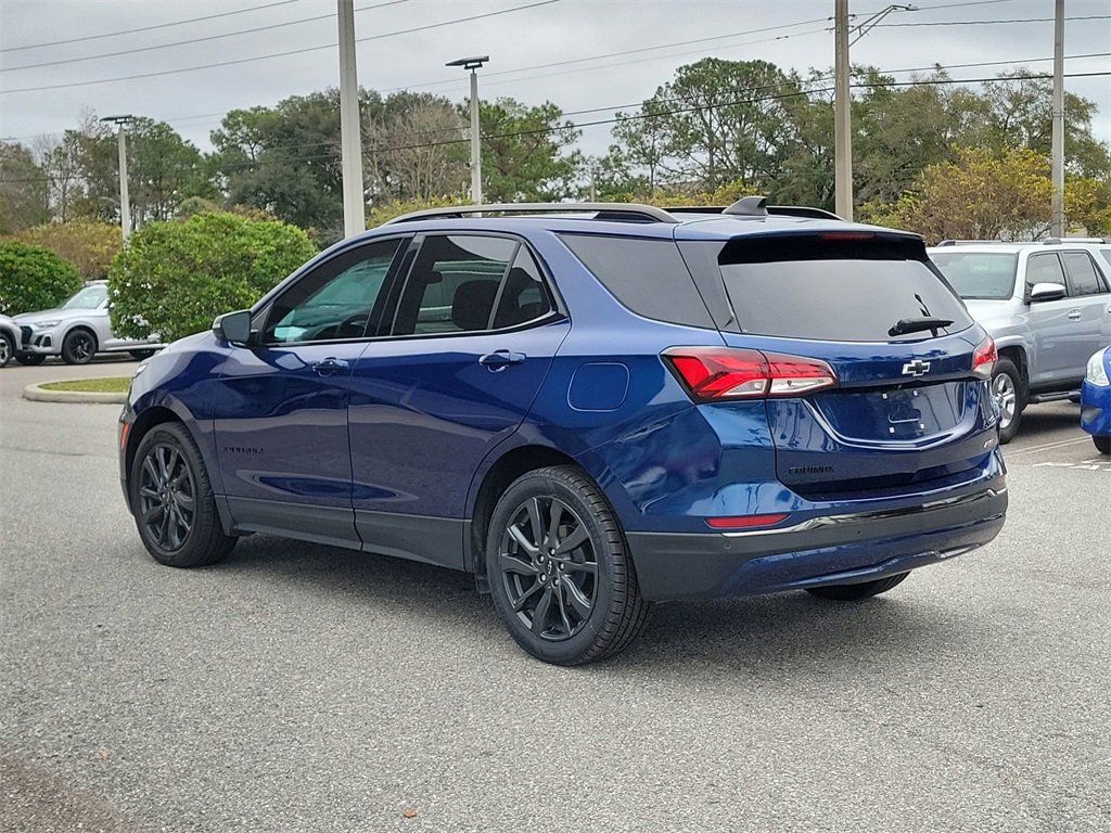 Used 2023 Chevrolet Equinox RS w/ RS Leather Package image 5
