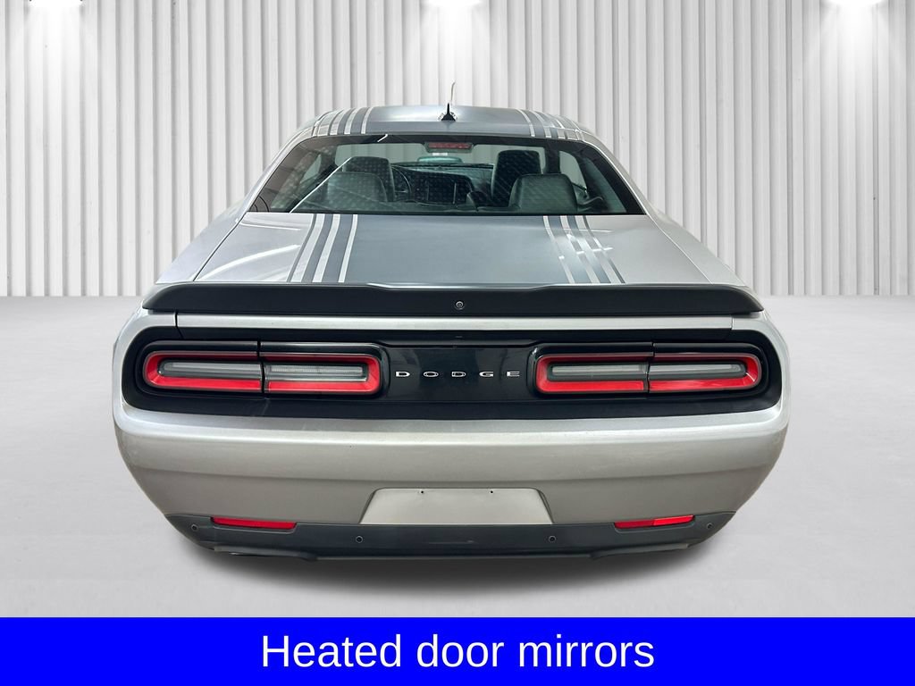 Used 2016 Dodge Challenger R/T Scat Pack RWD image 8