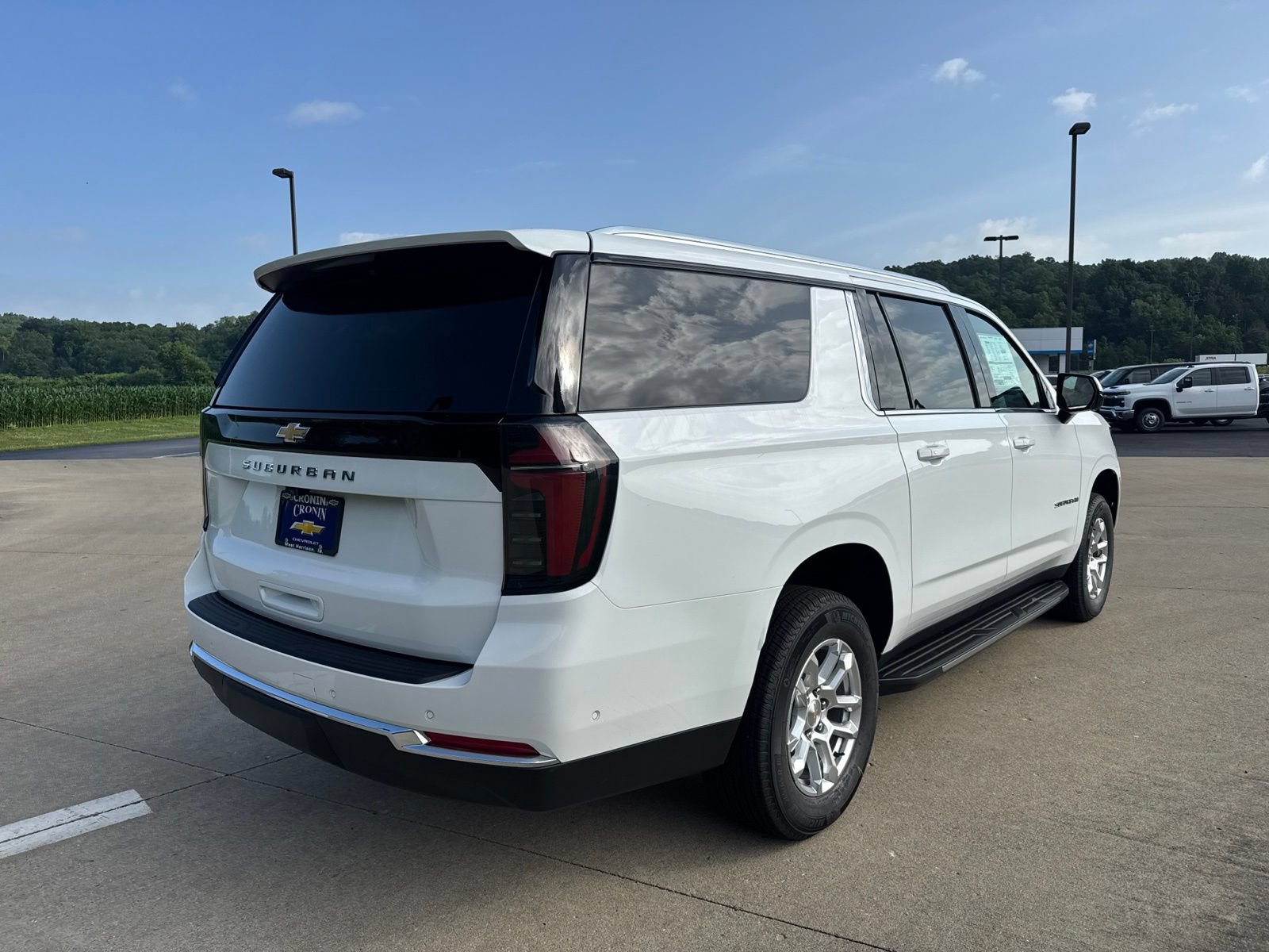 New 2026 Chevrolet Suburban LS AWD/4WD image 4