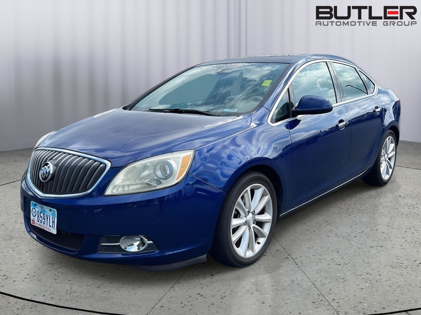 Used 2013 Buick Verano Premium FWD image 1