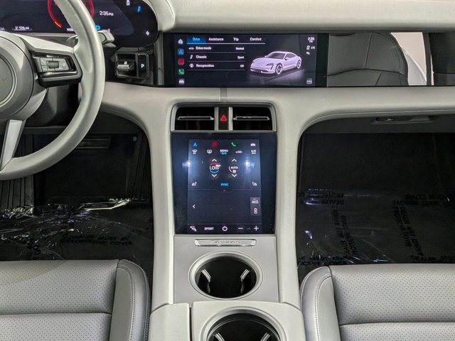 Certified 2022 Porsche Taycan RWD image 20