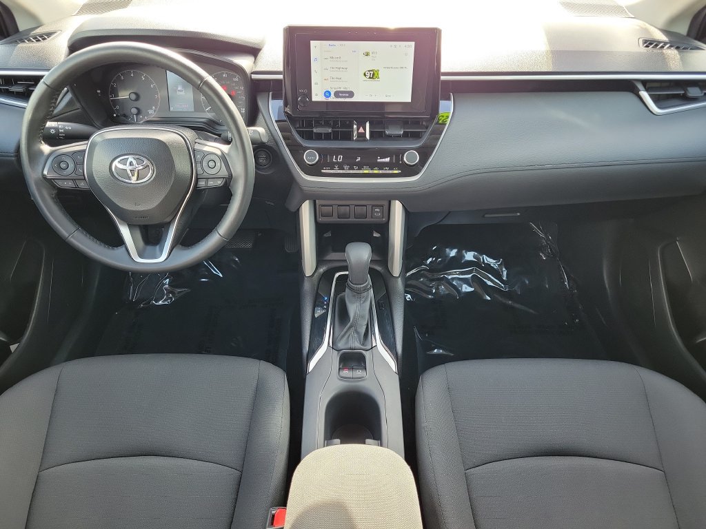 Used 2025 Toyota Corolla Cross LE w/ Moonroof Package FWD image 13