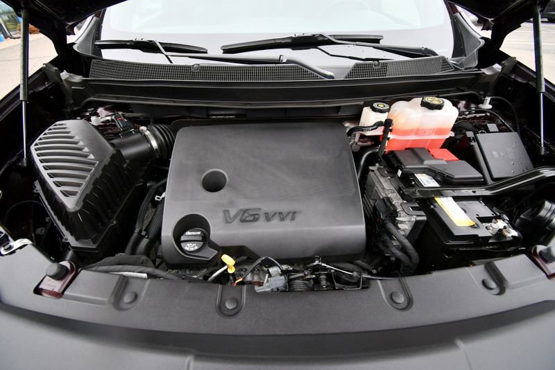 Used 2023 Chevrolet Traverse LT AWD/4WD image 13