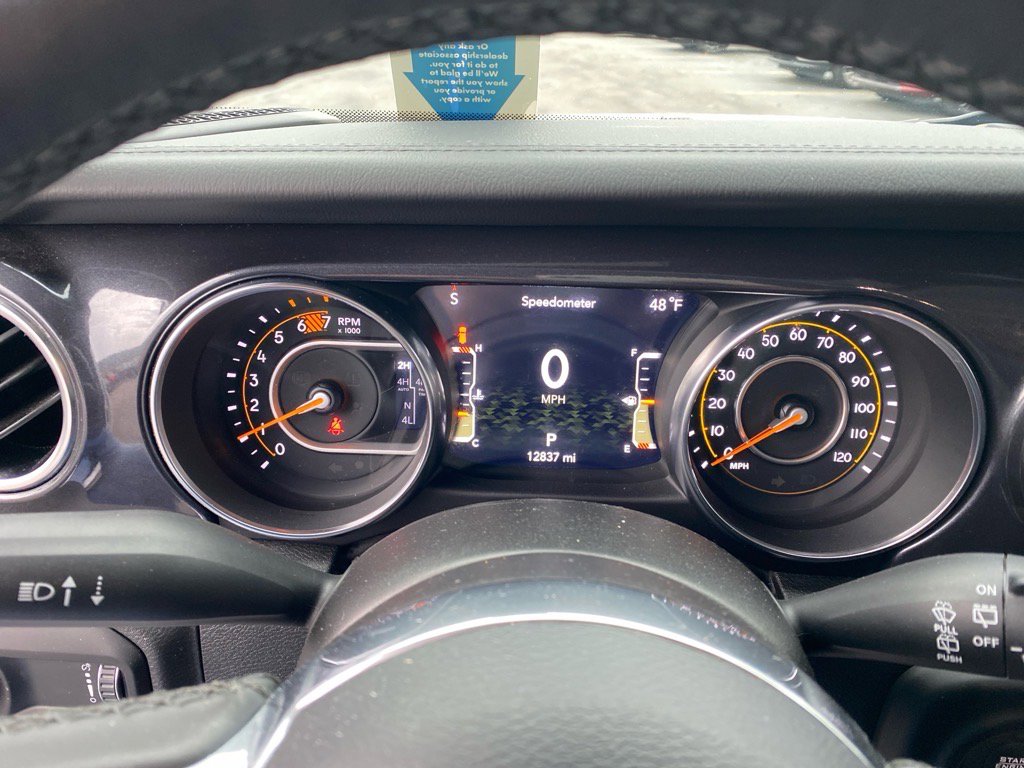 Used 2023 Jeep Wrangler Unlimited Sahara image 20