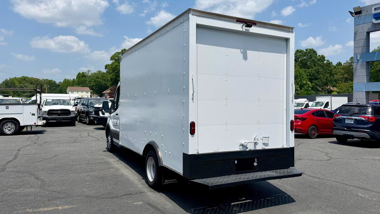 Used 2022 Ford Transit 350 DRW RWD image 8