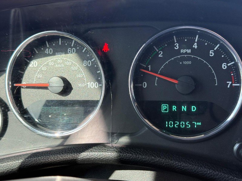 Used 2016 Jeep Wrangler Unlimited Sahara w/ Connectivity Group image 22