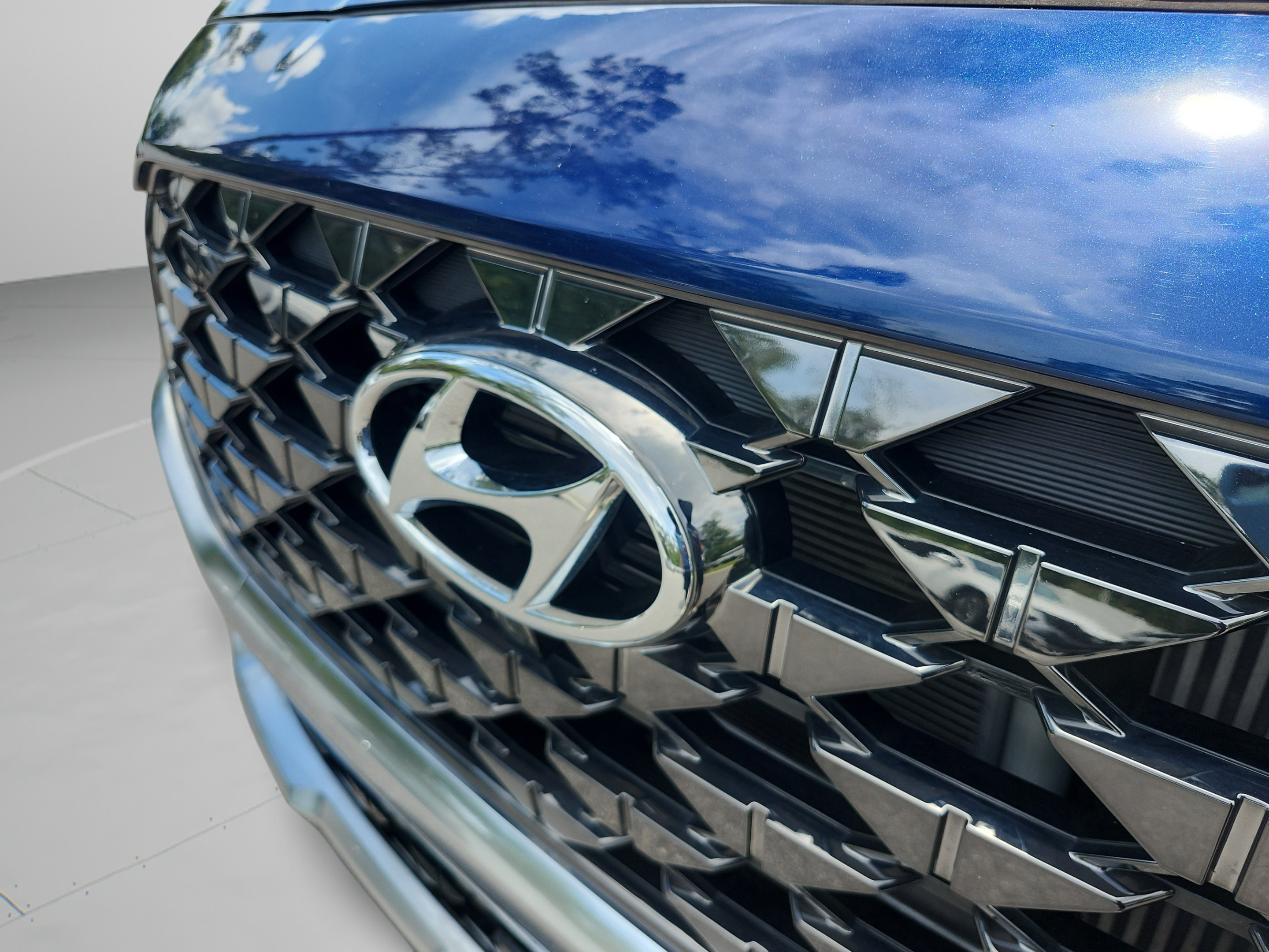Certified 2023 Hyundai Santa Fe Calligraphy w/ Cargo Package FWD image 31