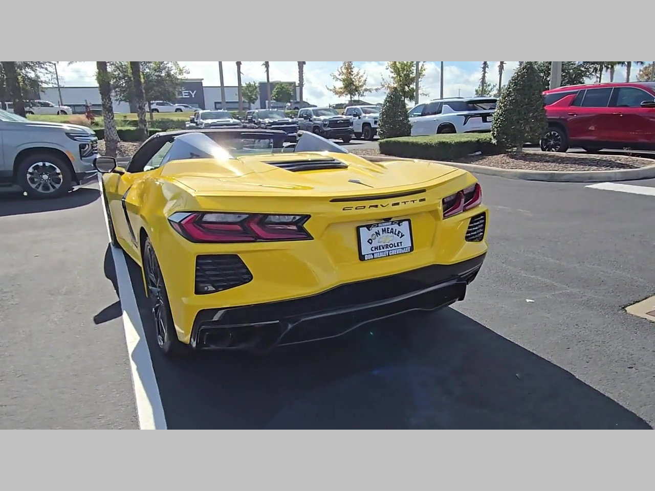 New 2026 Chevrolet Corvette Stingray Convertible w/ 1LT image 19