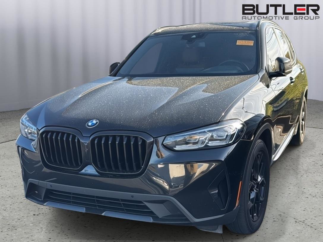 Used 2023 BMW X3 sDrive30i w/ Premium Package image 2
