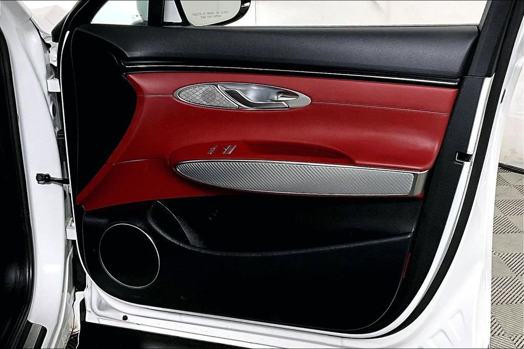 Used 2022 Genesis GV70 3.5T Sport image 24