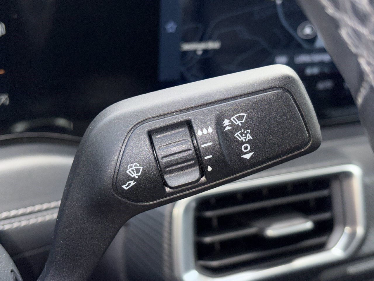 Used 2024 Ford Mustang Premium RWD image 13