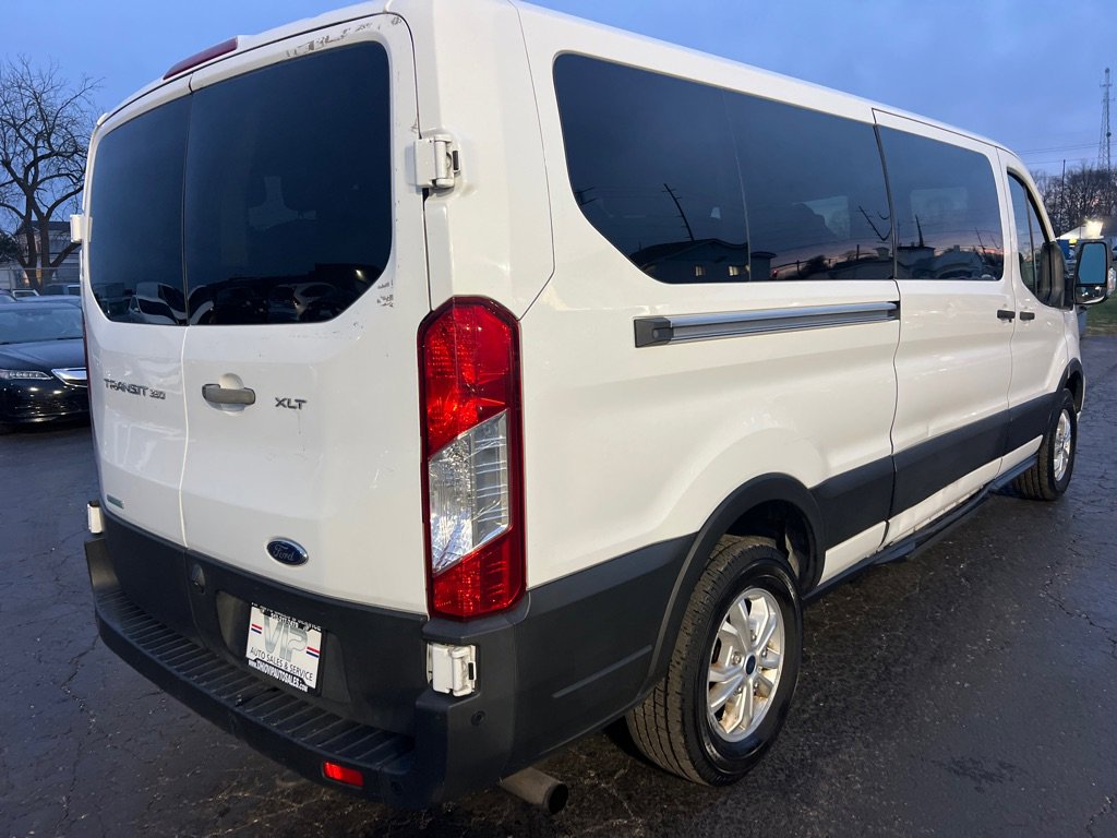Used 2021 Ford Transit 350 XLT RWD image 7
