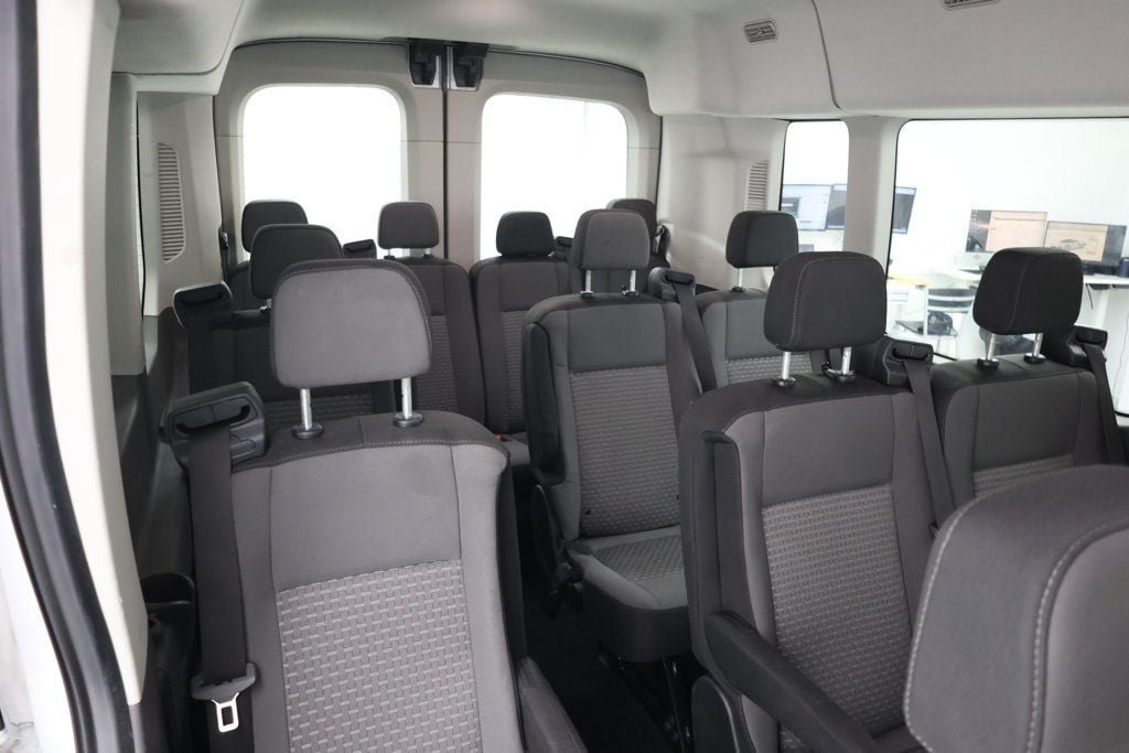 Used 2023 Ford Transit 350 XLT RWD image 18
