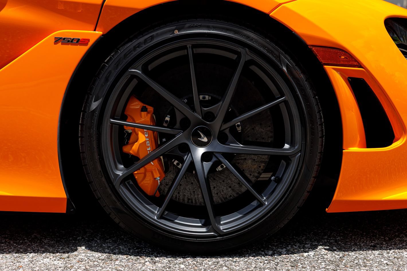 New 2027 McLaren 750S RWD image 15