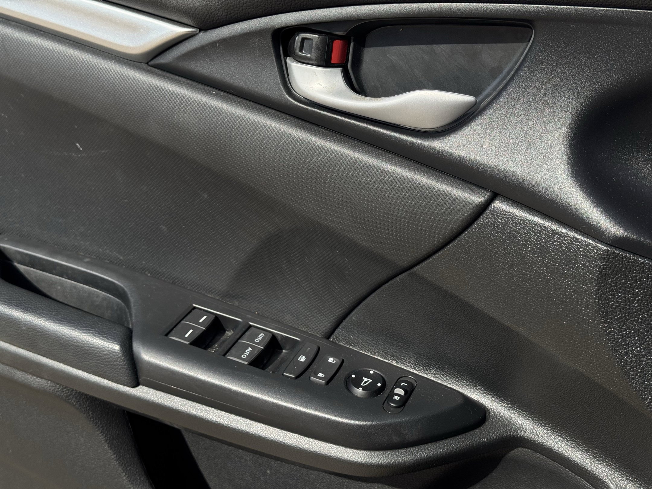 Used 2019 Honda Civic Sport image 24