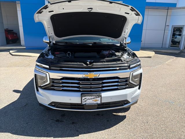 New 2026 Chevrolet Suburban Premier AWD/4WD image 11