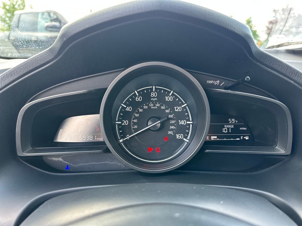 Used 2017 MAZDA MAZDA3 Sport FWD image 21