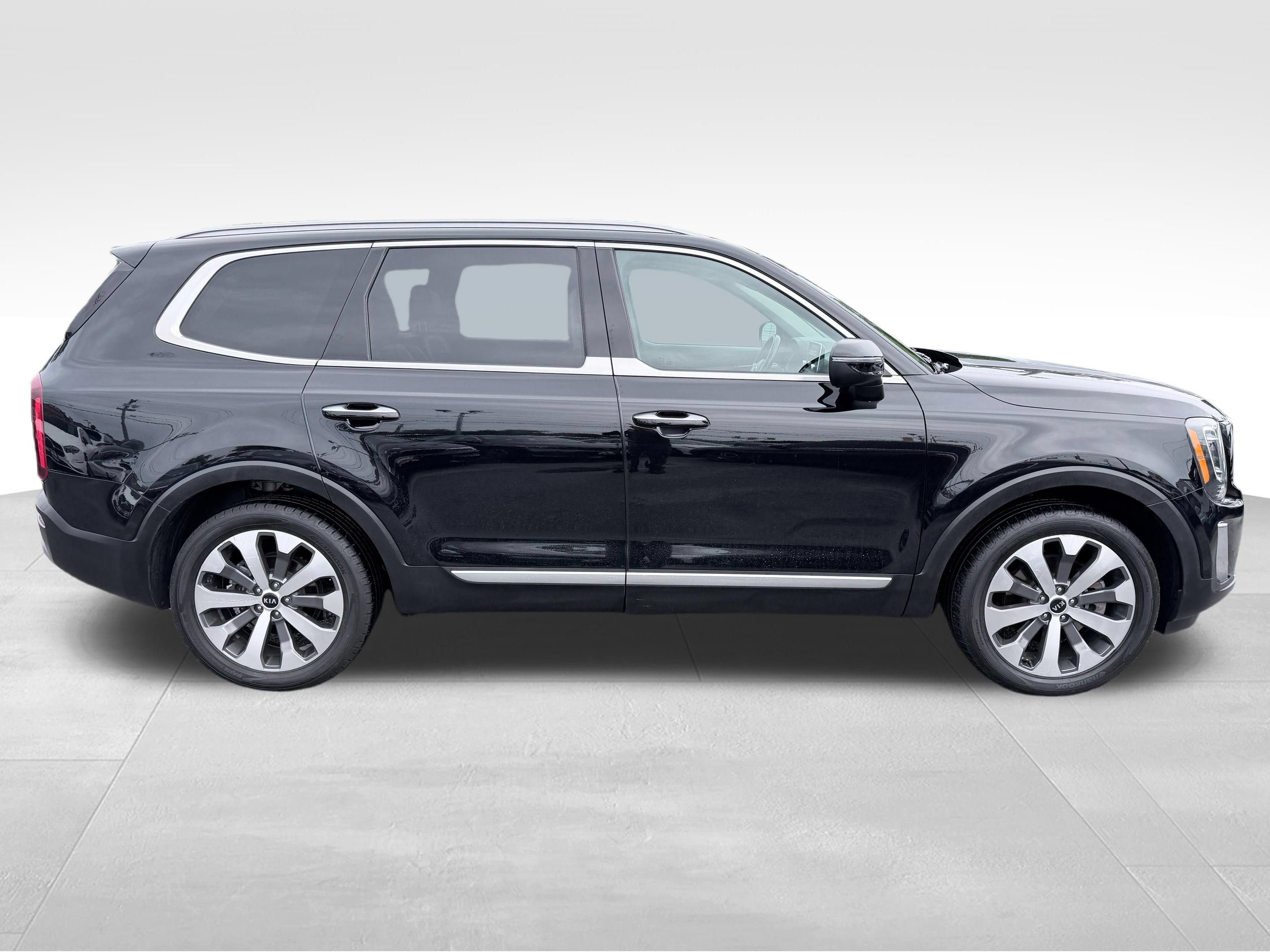 Used 2021 Kia Telluride S AWD/4WD image 4