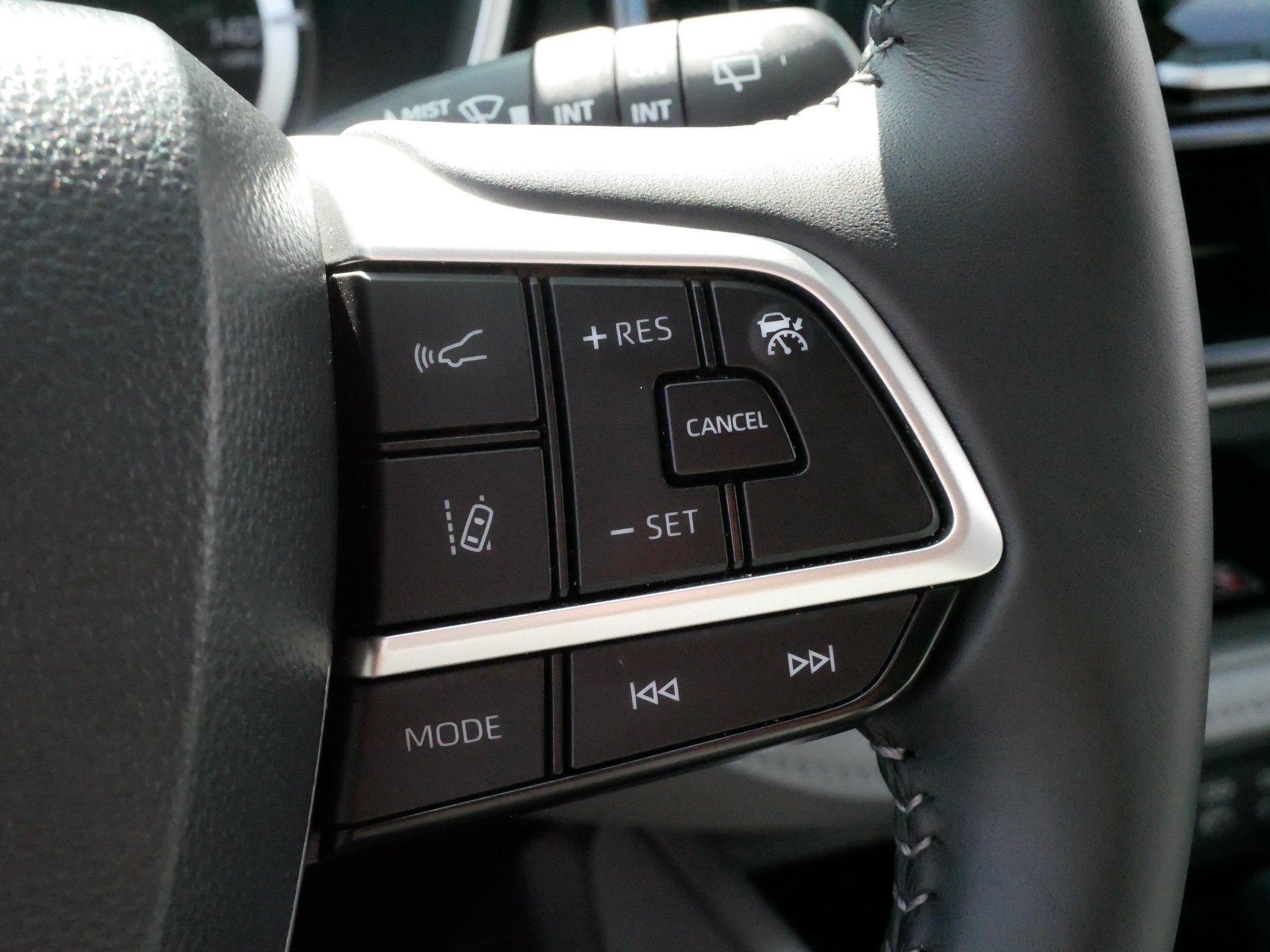Certified 2026 Toyota Highlander XLE AWD/4WD image 26