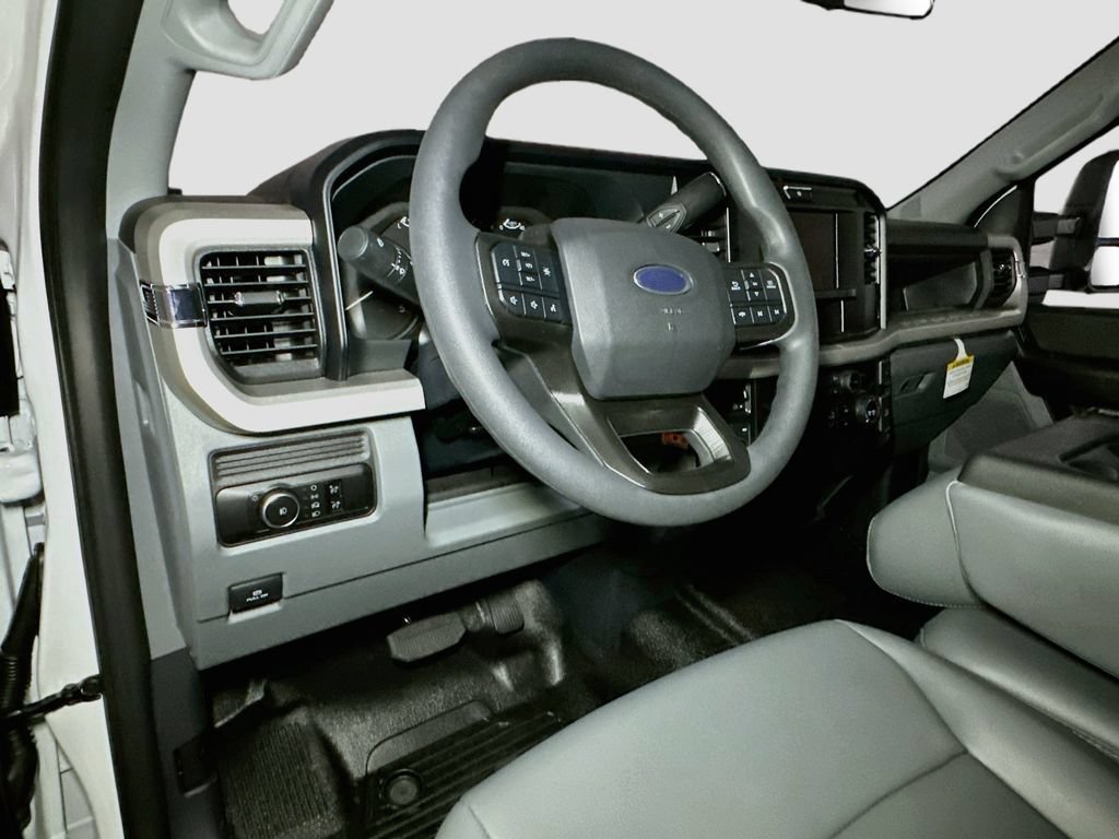 New 2026 Ford F450 XL AWD/4WD image 8