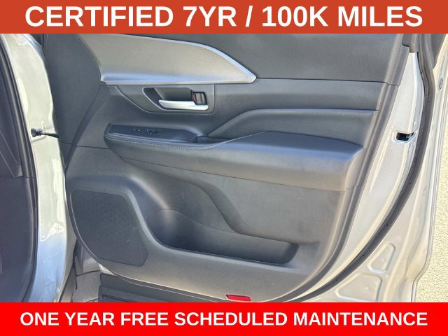 Used 2025 Toyota Grand Highlander FWD image 8