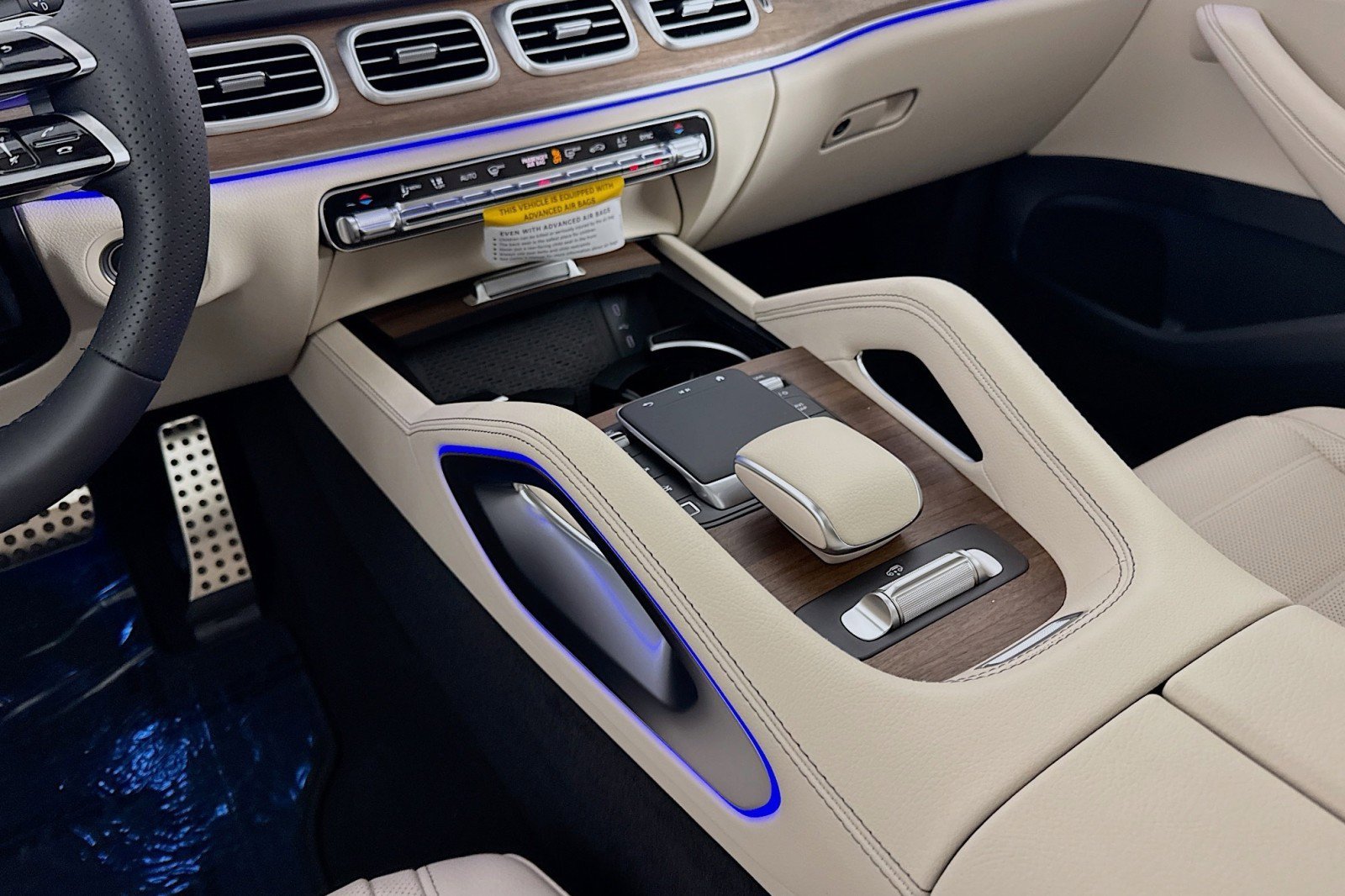 New 2026 Mercedes-Benz GLS 450 4MATIC image 5