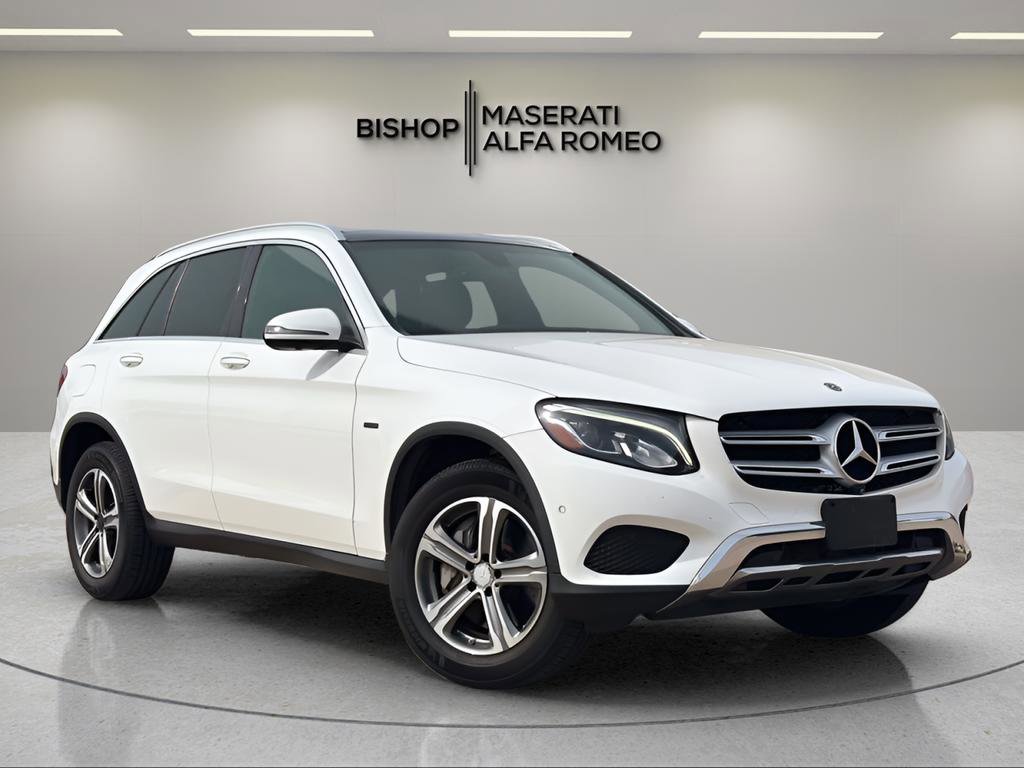 Used 2019 Mercedes-Benz GLC 350e 4MATIC image 1