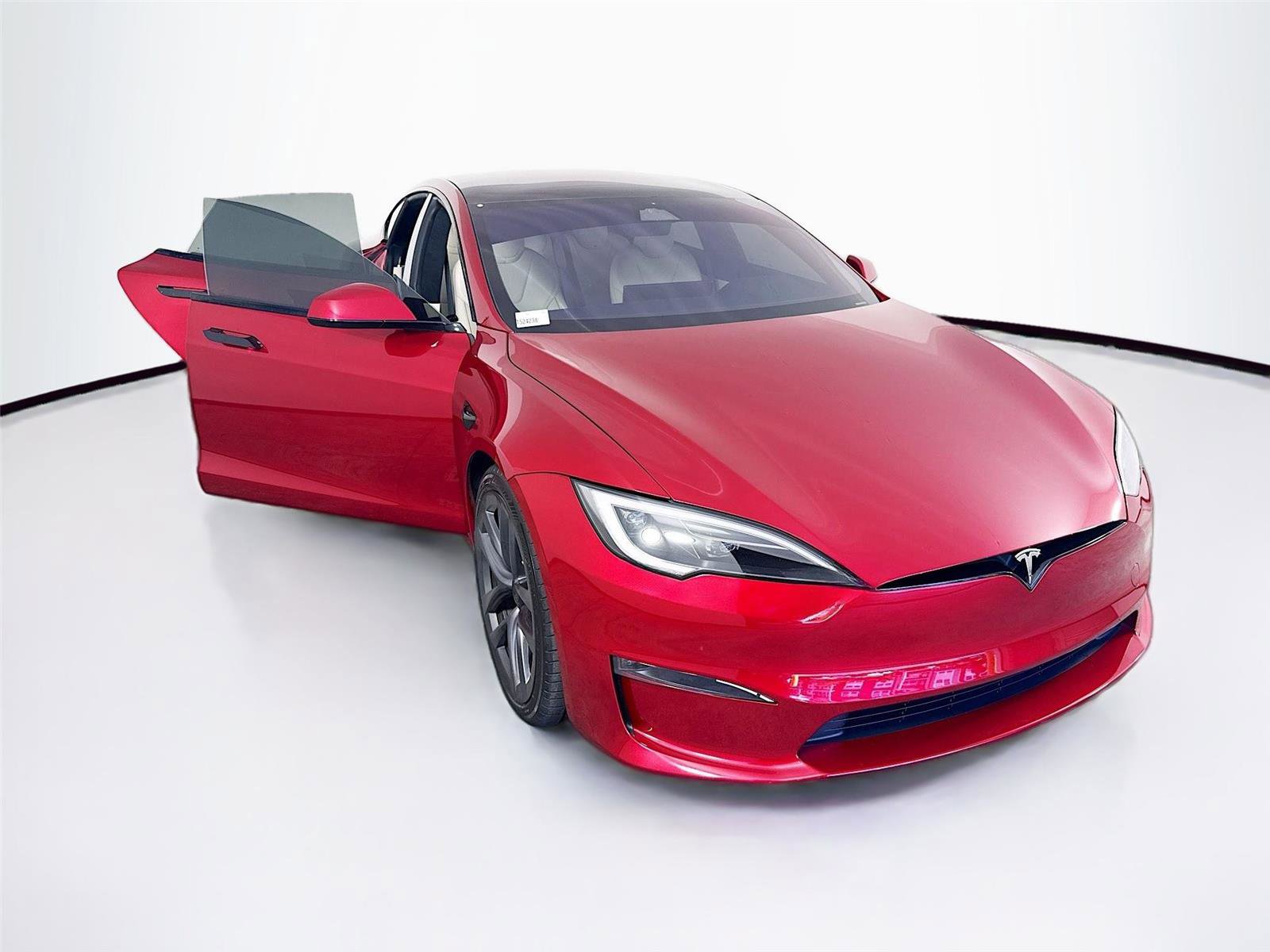Used 2023 Tesla Model S Plaid AWD/4WD image 22