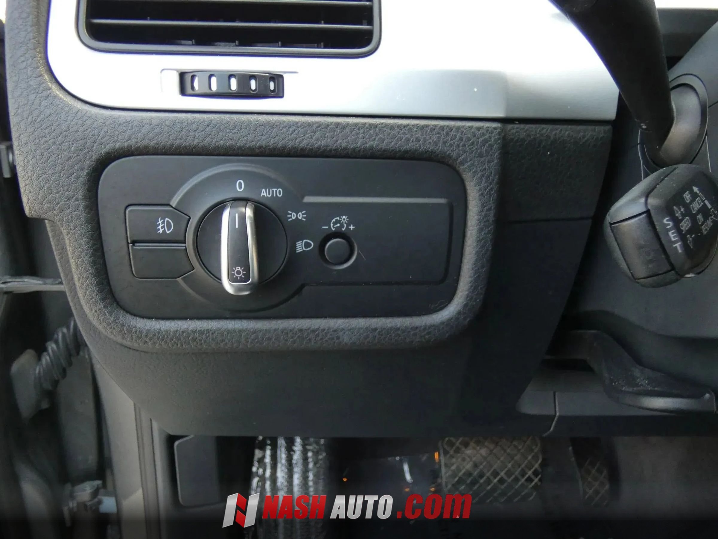 Used 2014 Volkswagen Touareg VR6 AWD/4WD image 63