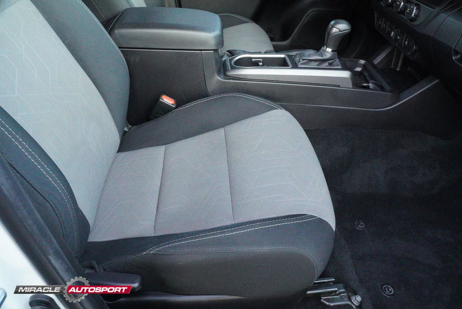 Used 2023 Toyota Tacoma TRD Sport w/ Advanced Technology Package image 32