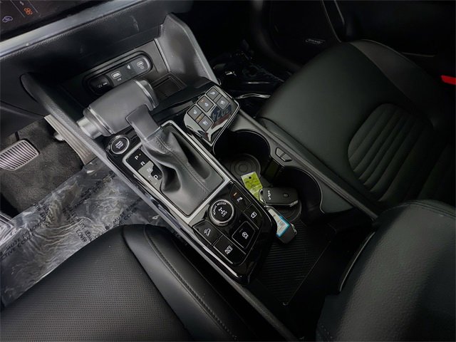 Used 2024 Kia Sportage SX image 24