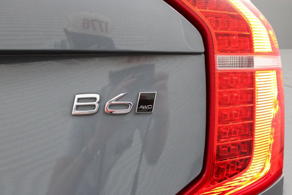 Used 2023 Volvo XC90 B6 Plus w/ Protection Package Premier AWD/4WD image 34