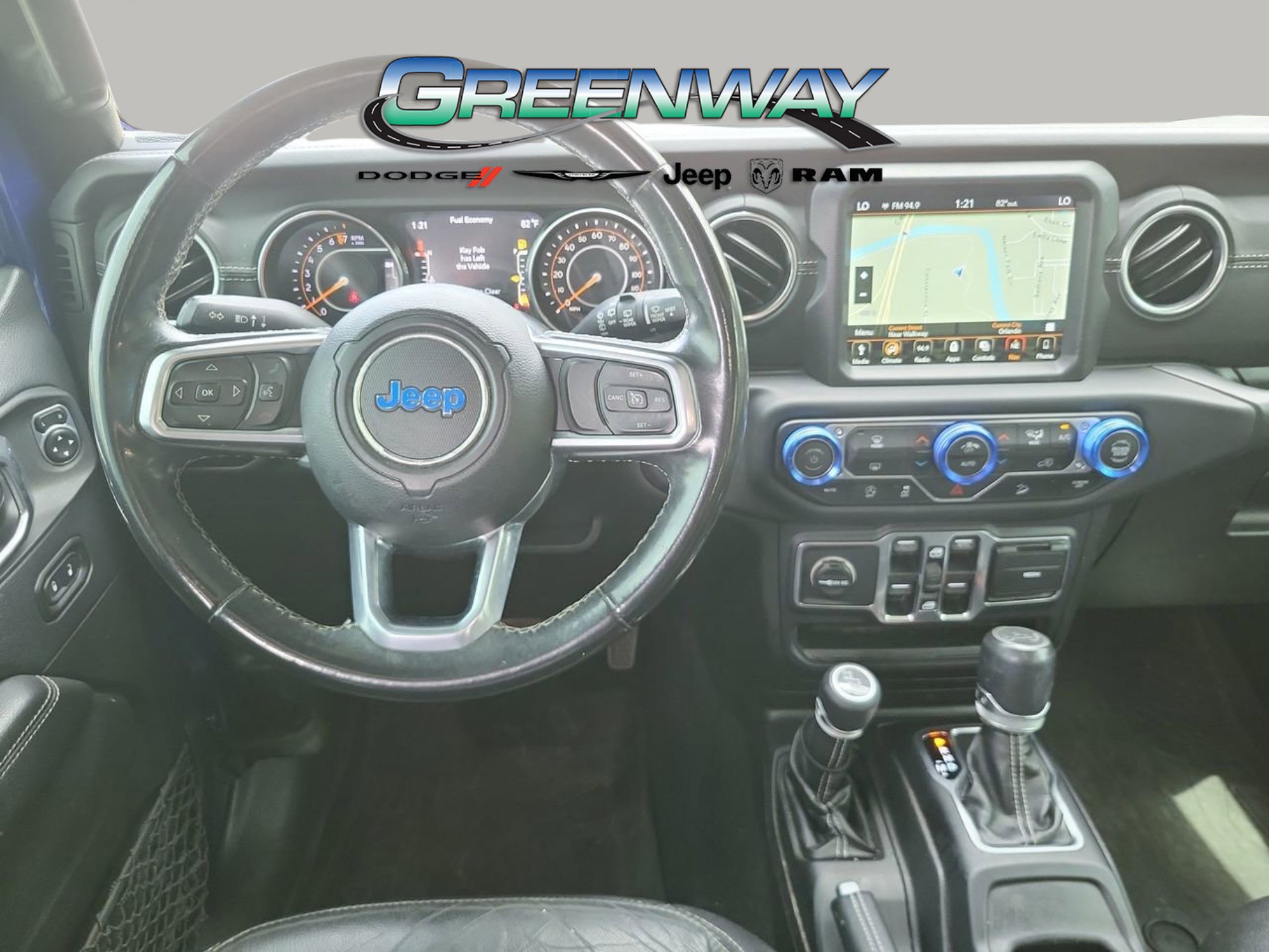 Used 2018 Jeep Wrangler Unlimited Sahara image 9