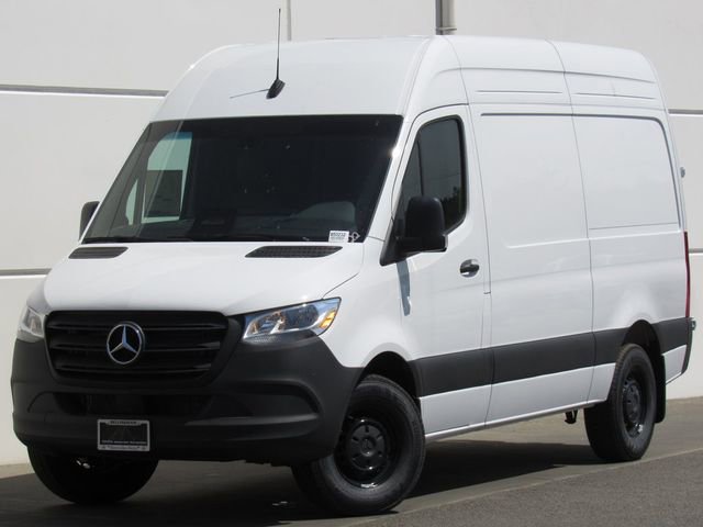 New 2025 Mercedes-Benz Sprinter 2500 image 1