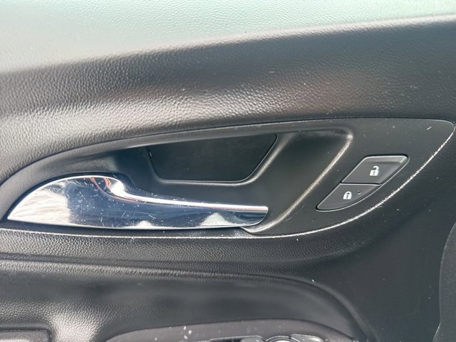 Used 2019 Chevrolet Equinox Premier image 10