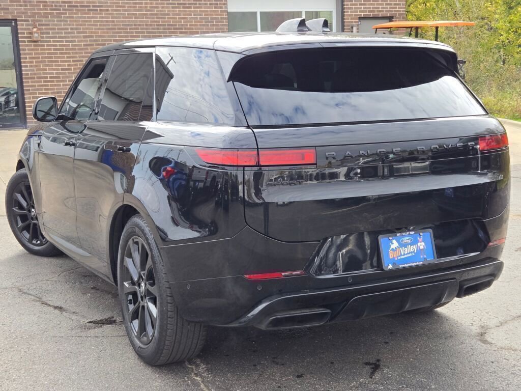 Used 2024 Land Rover Range Rover Sport Dynamic SE image 17