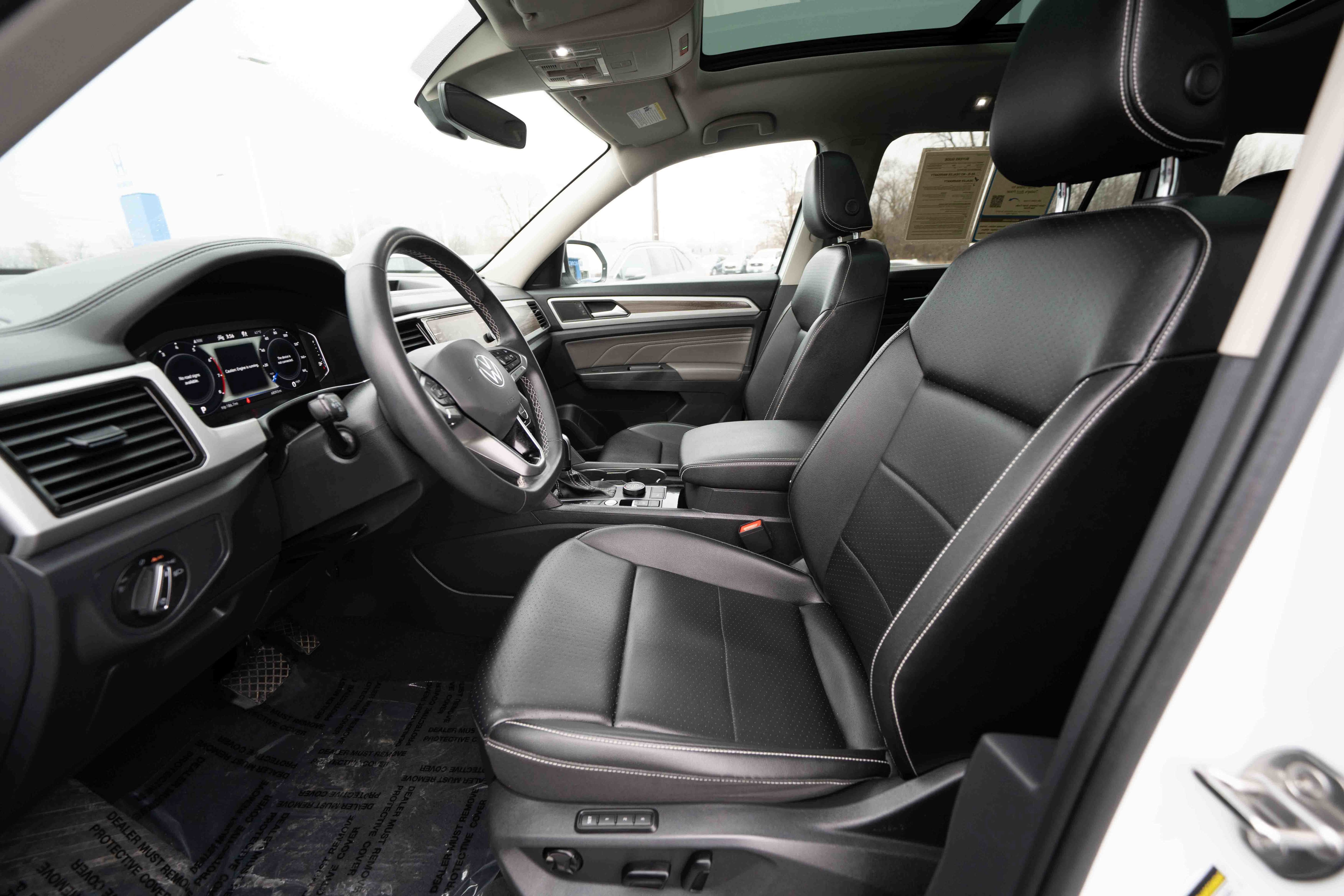 Used 2022 Volkswagen Atlas SEL image 9