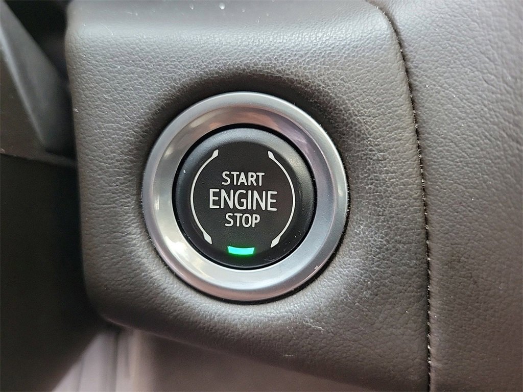 Certified 2023 GMC Yukon SLT image 30